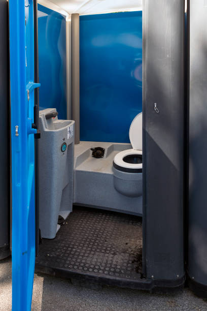 Best Construction site porta potty rental  in , AK